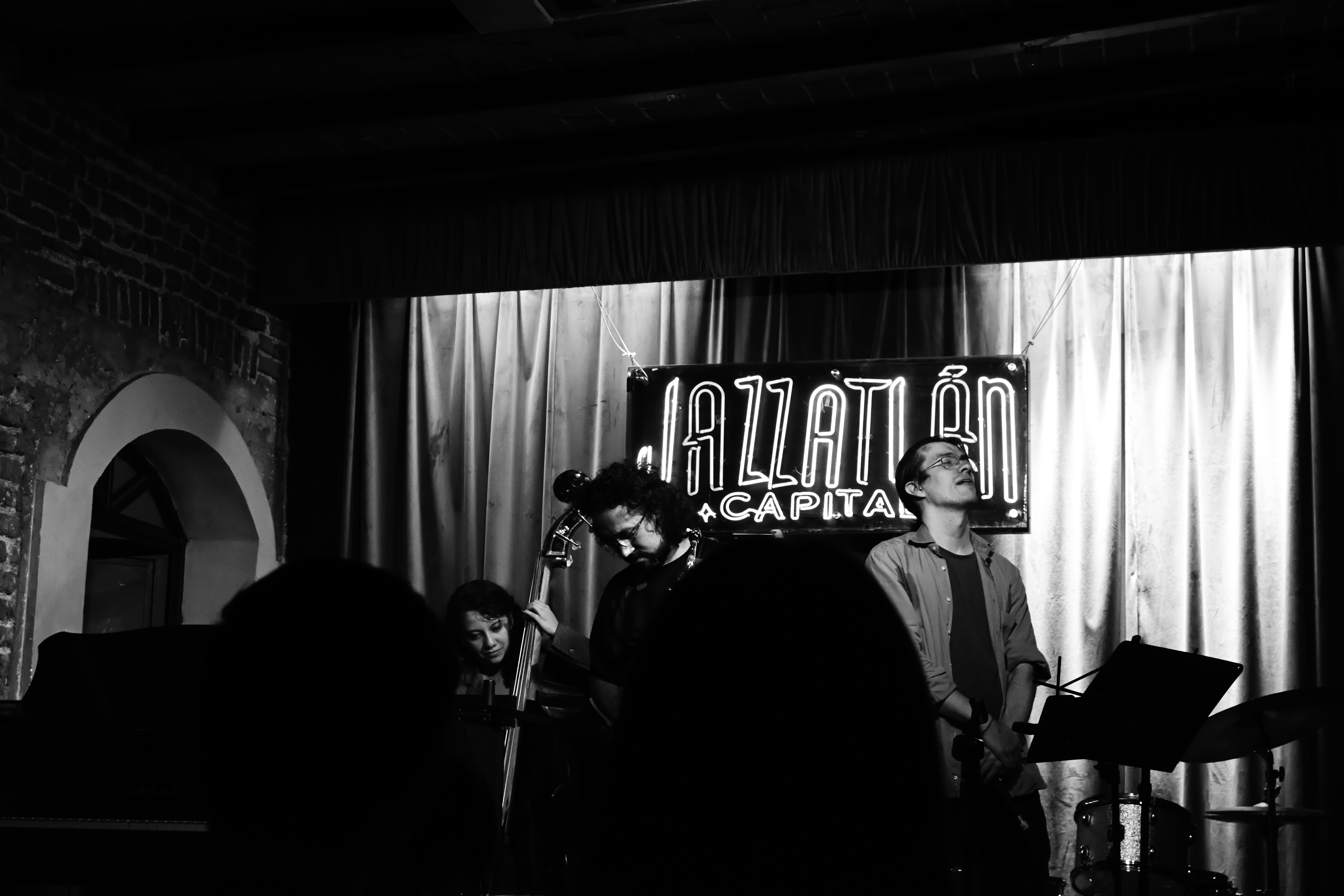 Sesión libre a trío: Jazzatlán Capital Ago 2025